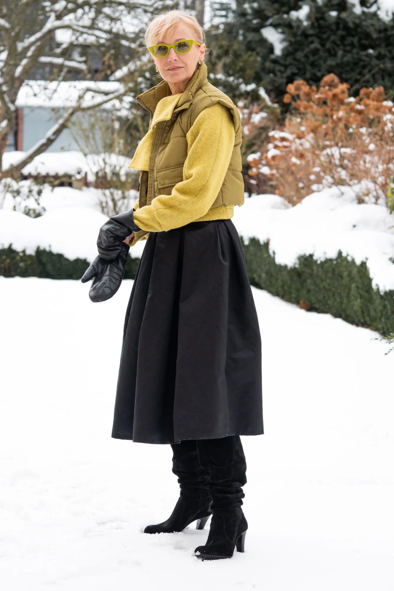 15-2 Lampshade skirt