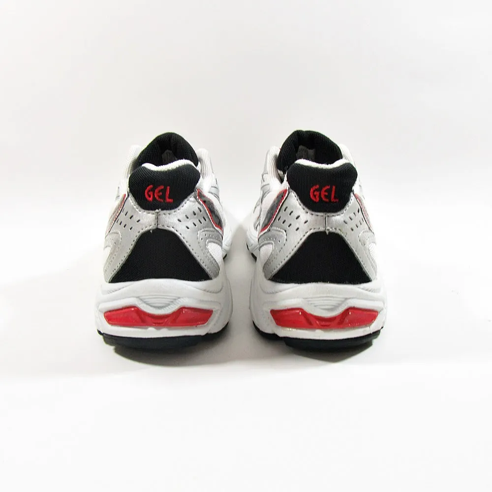 ASICS Gel Maverick 3