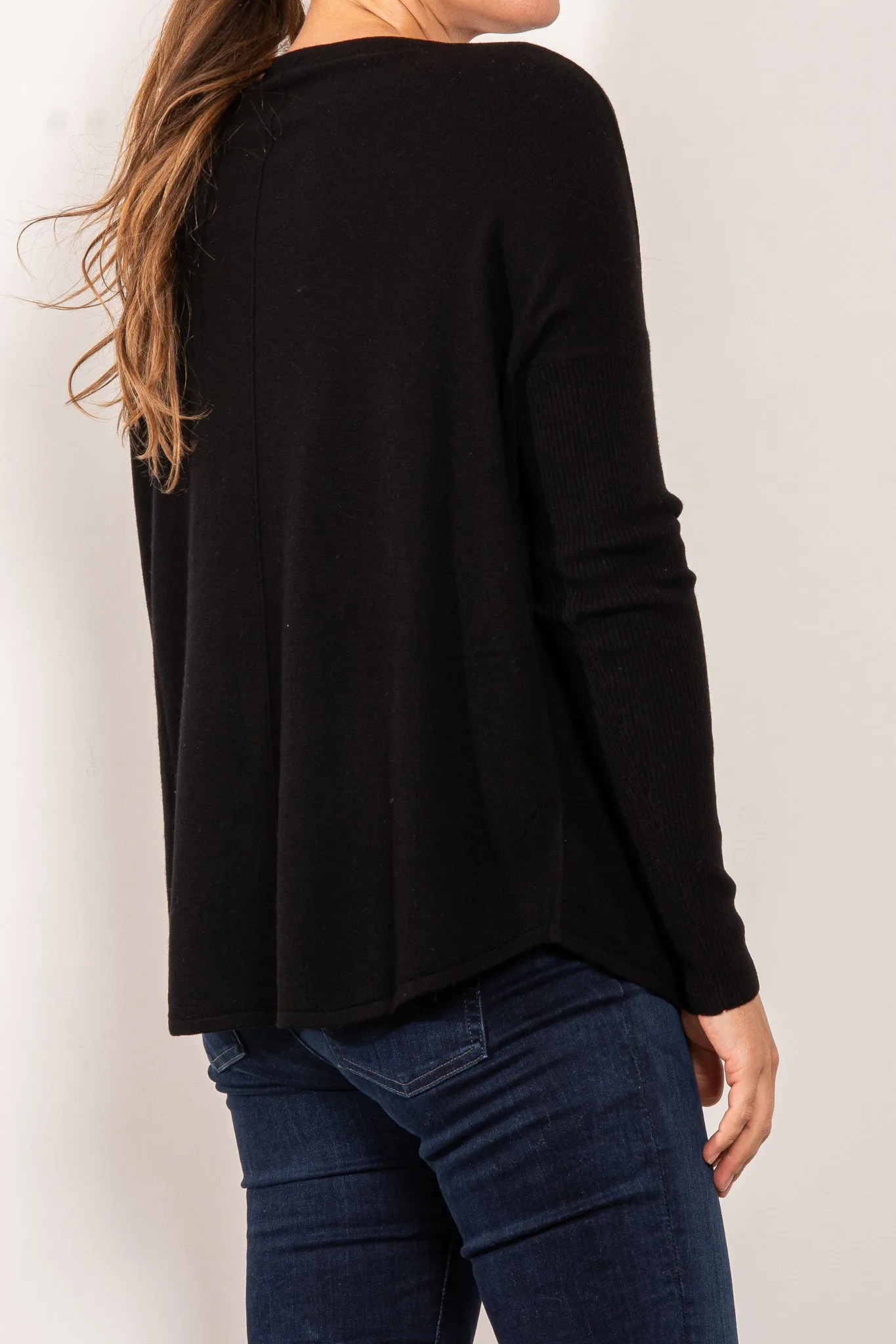 Bridge & Lord Curved Hem Crew Neck Jumper