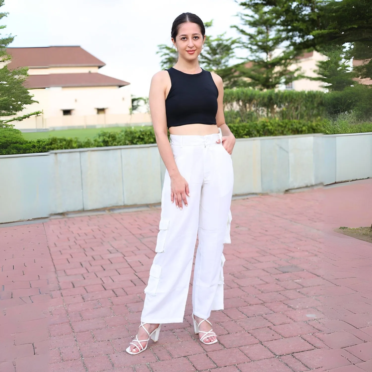 Chic High-Waist Multi-Pocket Cargo Pants | GloFash