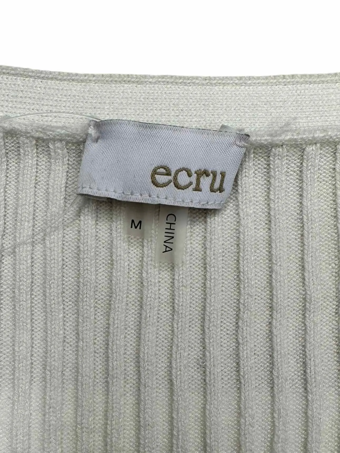 ecru White Ribbed TRAVELLING V-neck Top Size M