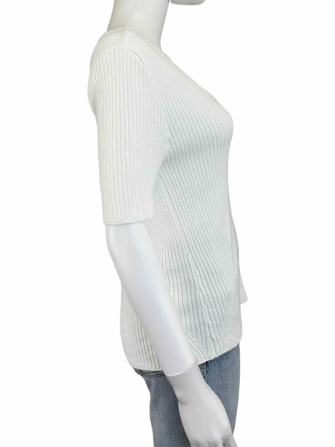 ecru White Ribbed TRAVELLING V-neck Top Size M