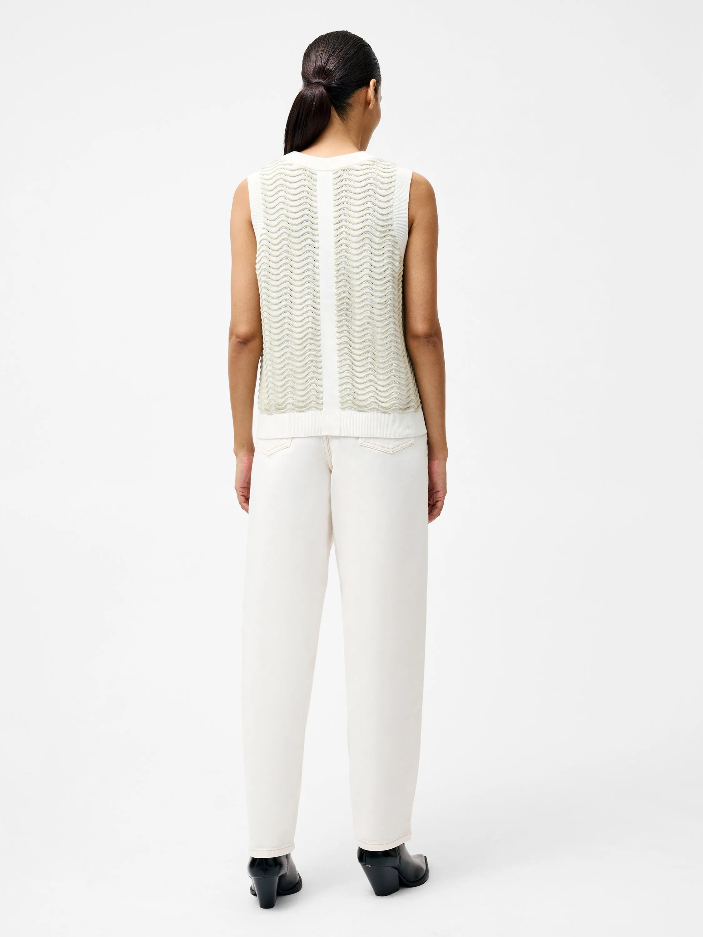 French Connection London Sleeveless Soft Knit in Pistachio Cream - 78YBG