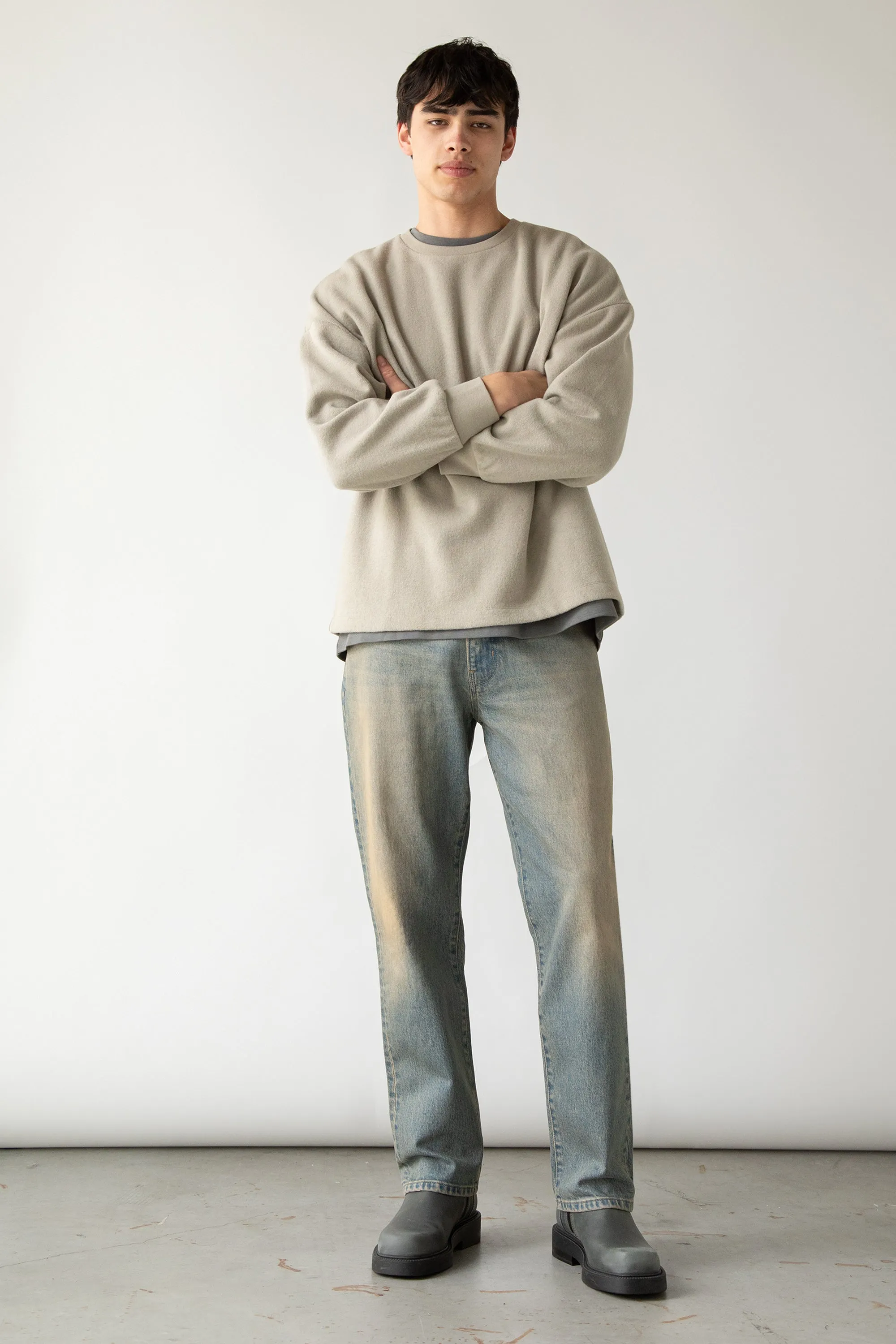 KNIT CREWNECK TOP