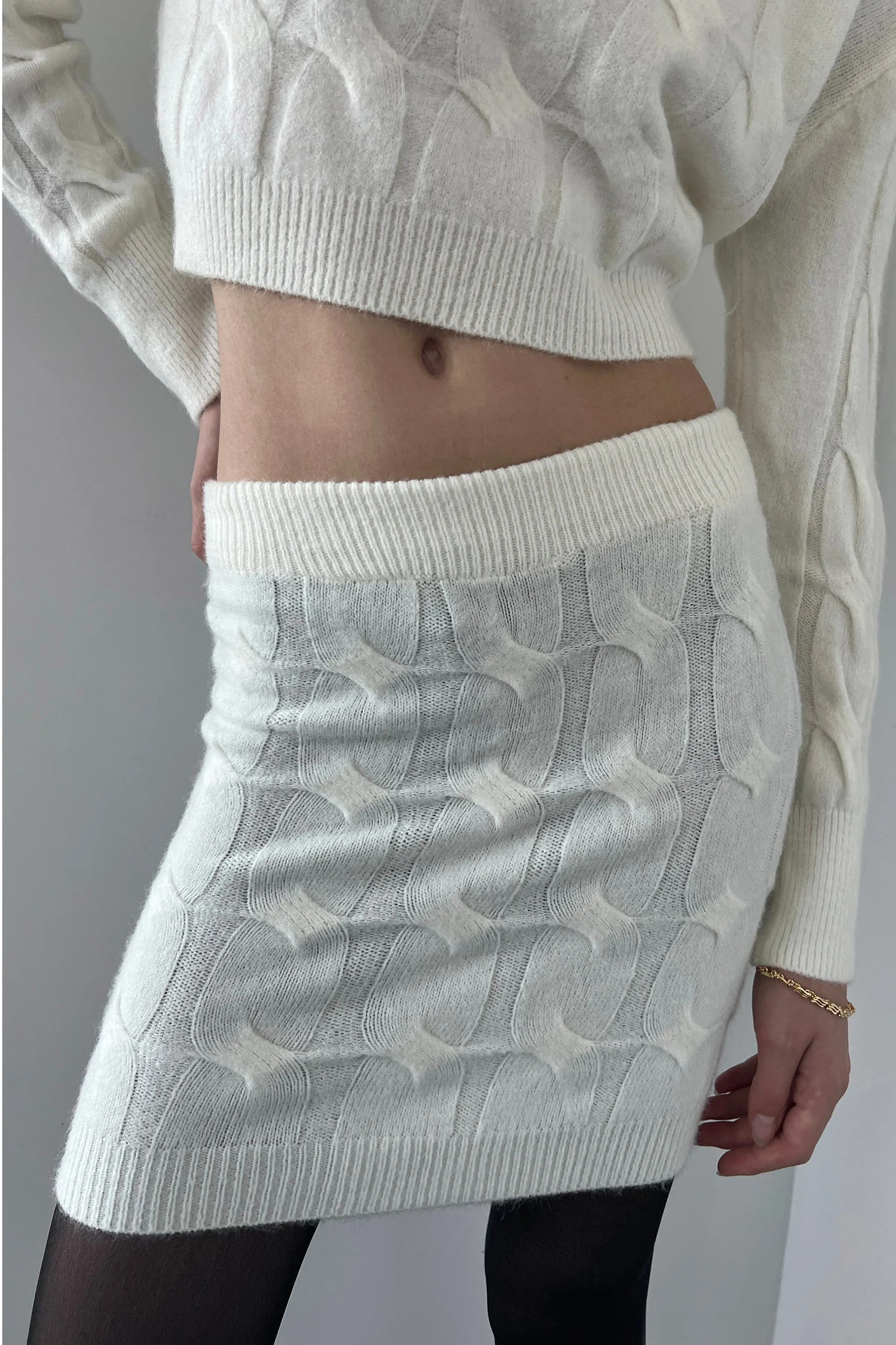 KNIT TOP AND MINI SKIRT SET