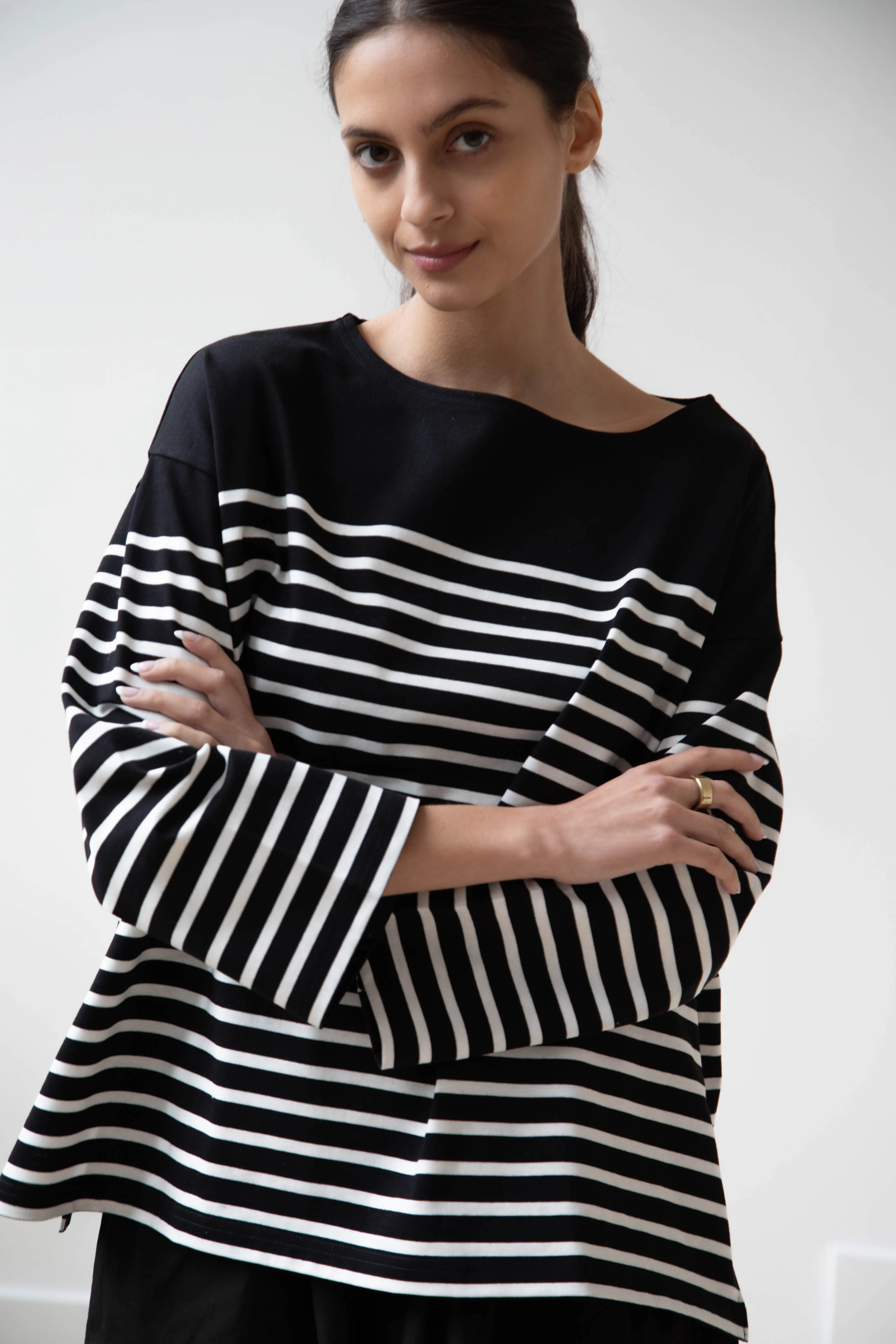 Laboratory | Striped Pullover in Black & White