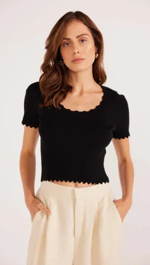 Laura Scallop Knit Tee- Black
