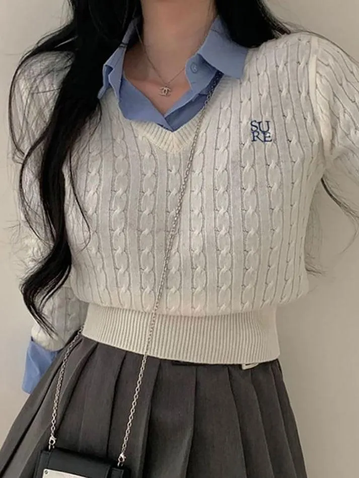 Long Sleeve V-Neck Lettering Embroidered Cable-Knit Crop Top
