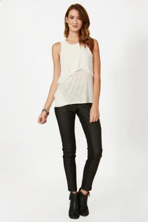 Pure Layers Top