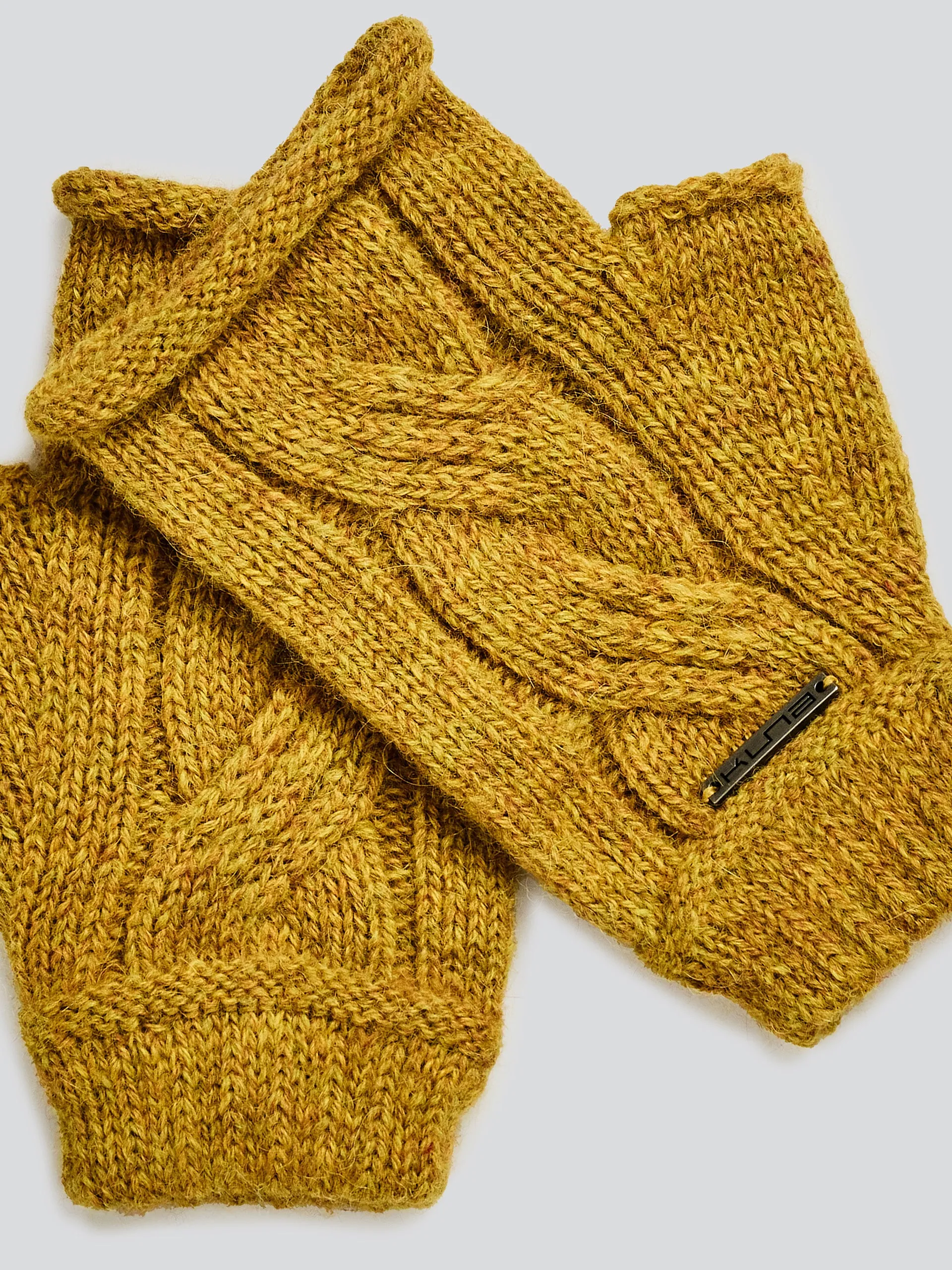 Rita Gloves Baby Alpaca Color Yellow