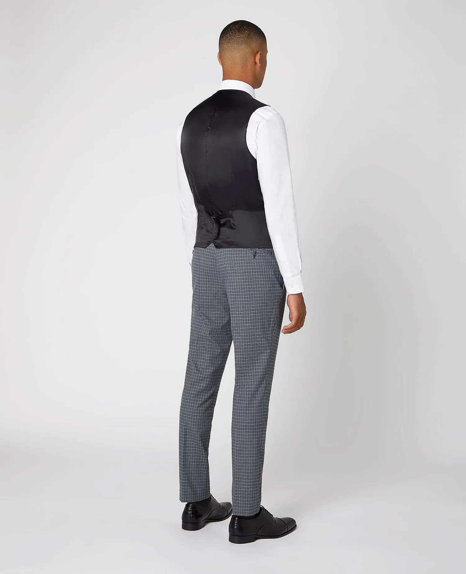 Slim Fit Stretch Waistcoat
