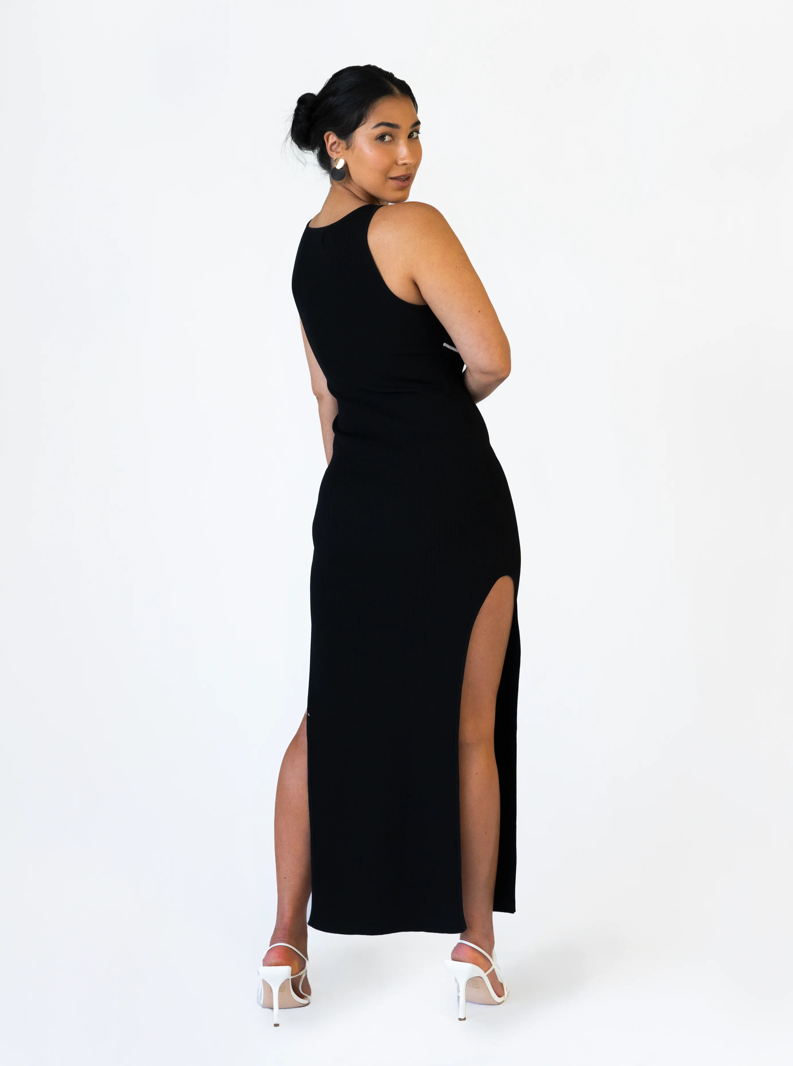Underline Knit Dress- Black