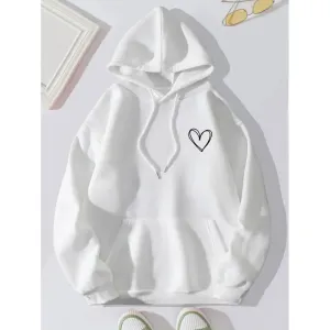 Women's Casual Oversized Hoodie with Heart Print on the Chest and Pocket | Ideal for Autumn/Winter