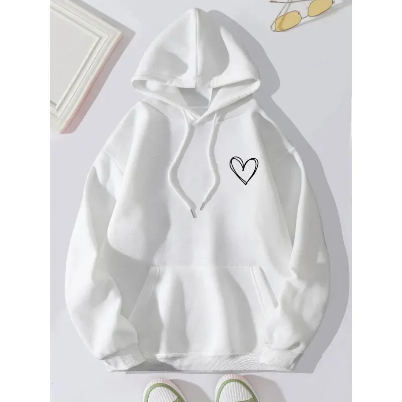 Women's Casual Oversized Hoodie with Heart Print on the Chest and Pocket | Ideal for Autumn/Winter