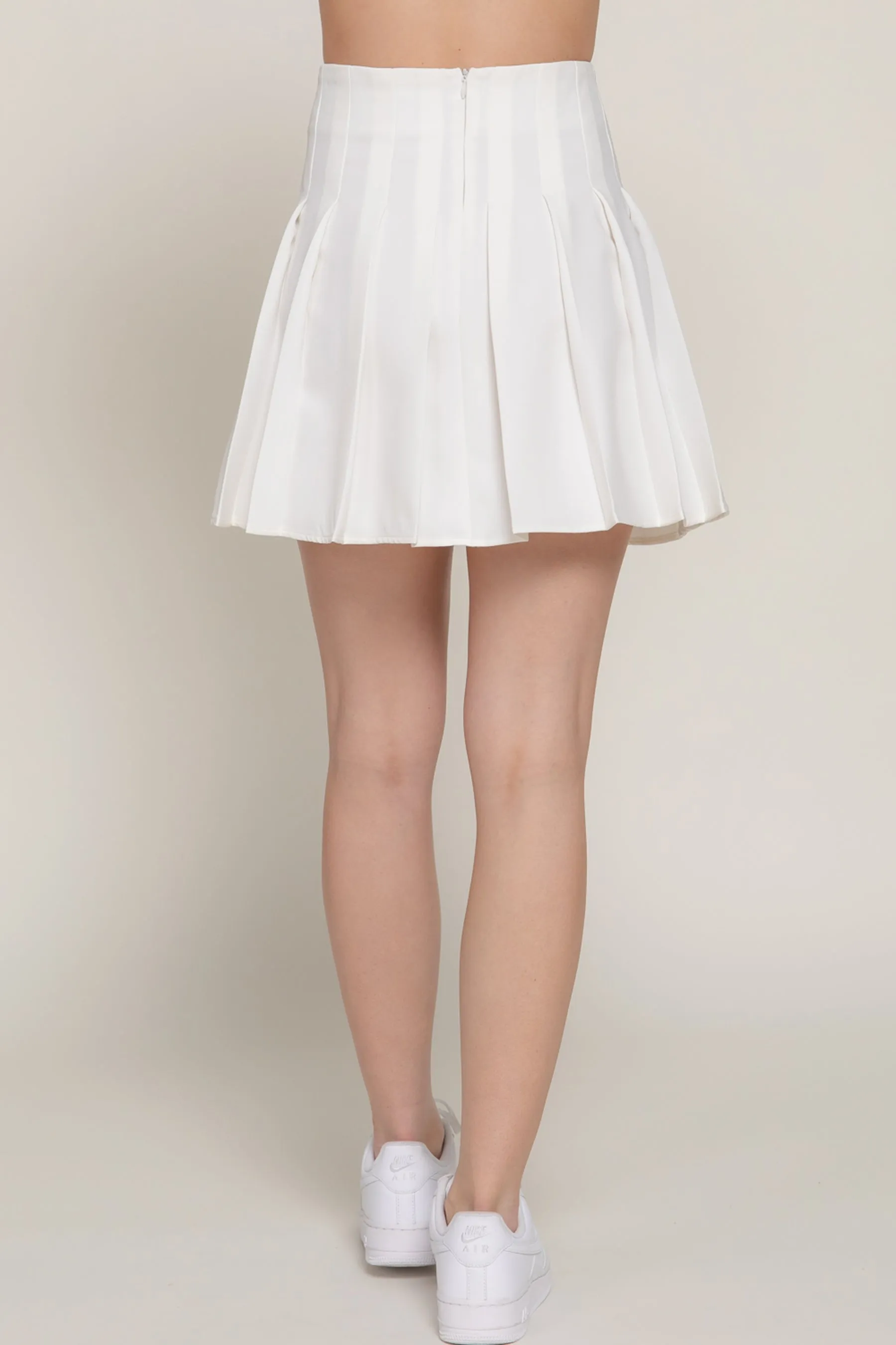 Women's Classic Pleated Mini Skirt – Lightweight and Versatile Style ZS13984C28